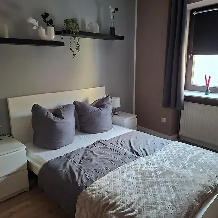 Eifel, Nuerburgring, Laacher *