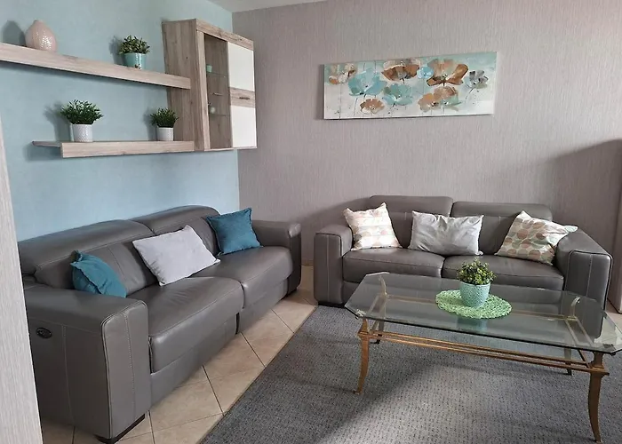 בית נופש Eifel, Nuerburgring, Laacher *