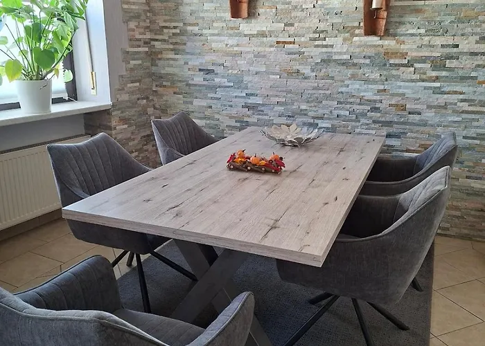 Eifel, Nuerburgring, Laacher Casa de Férias